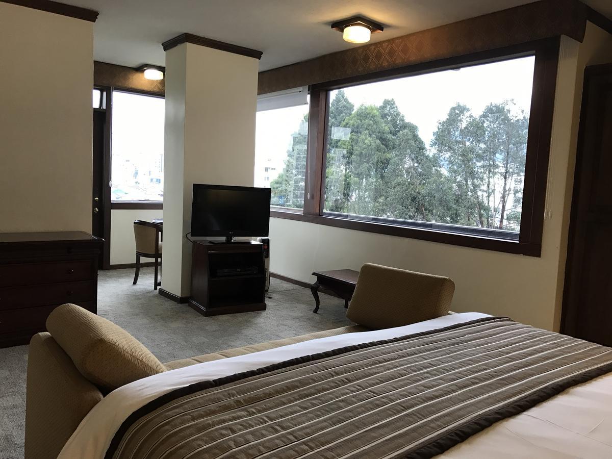 Socialtel Quito Hotel Bagian luar foto