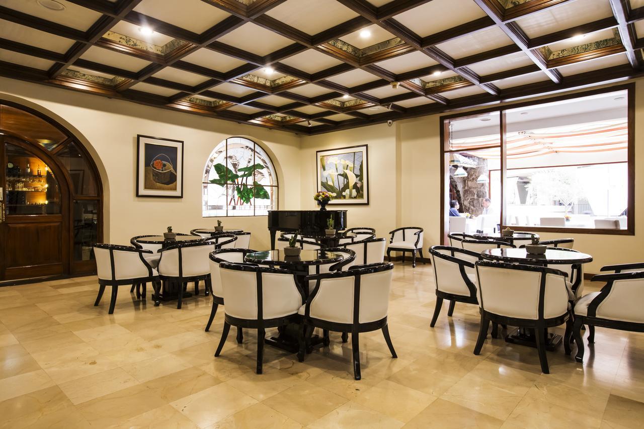 Socialtel Quito Hotel Bagian luar foto