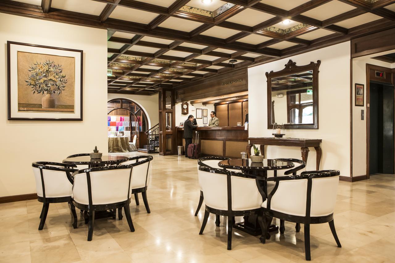Socialtel Quito Hotel Bagian luar foto